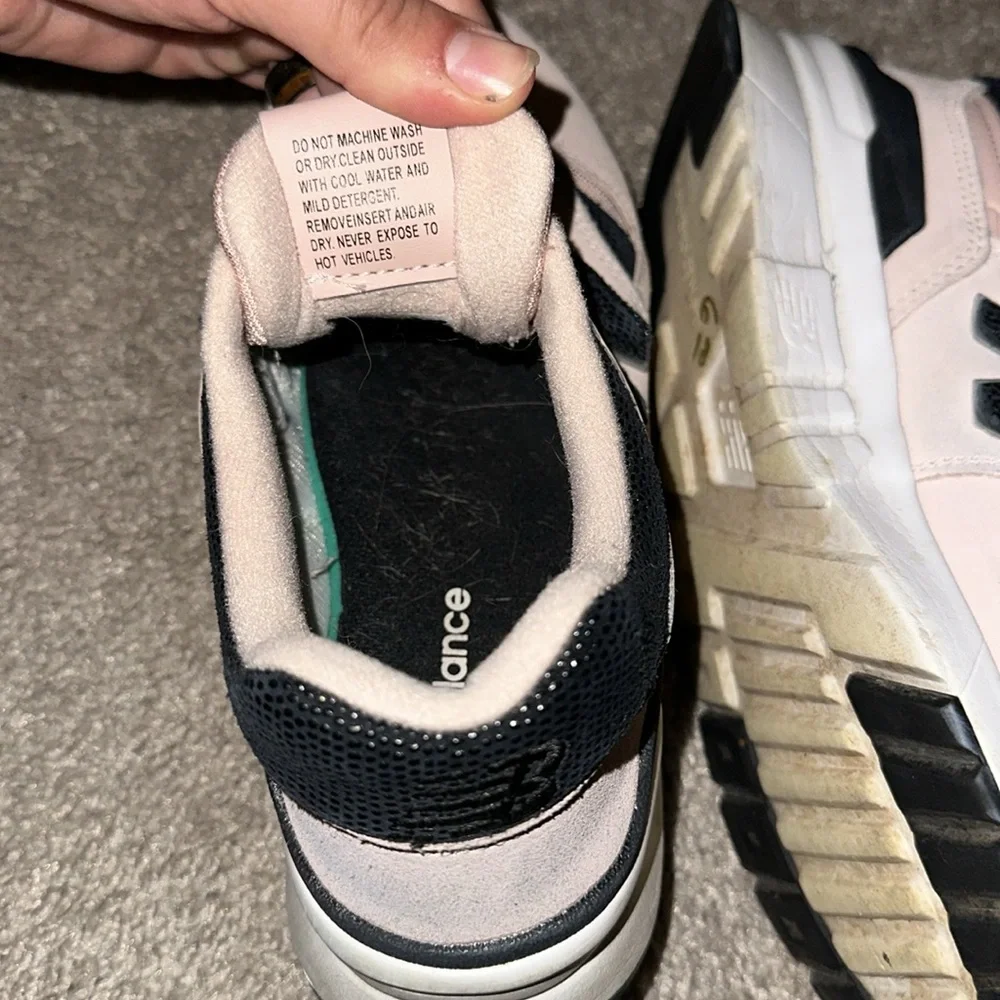 New Balance Light Pink & Sequin Black 997H Sneakers - Picture 6 of 6